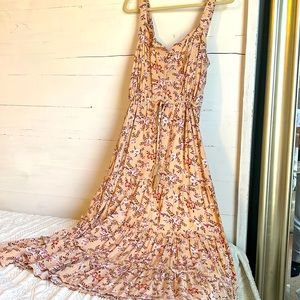 Floral maxi with tie waist